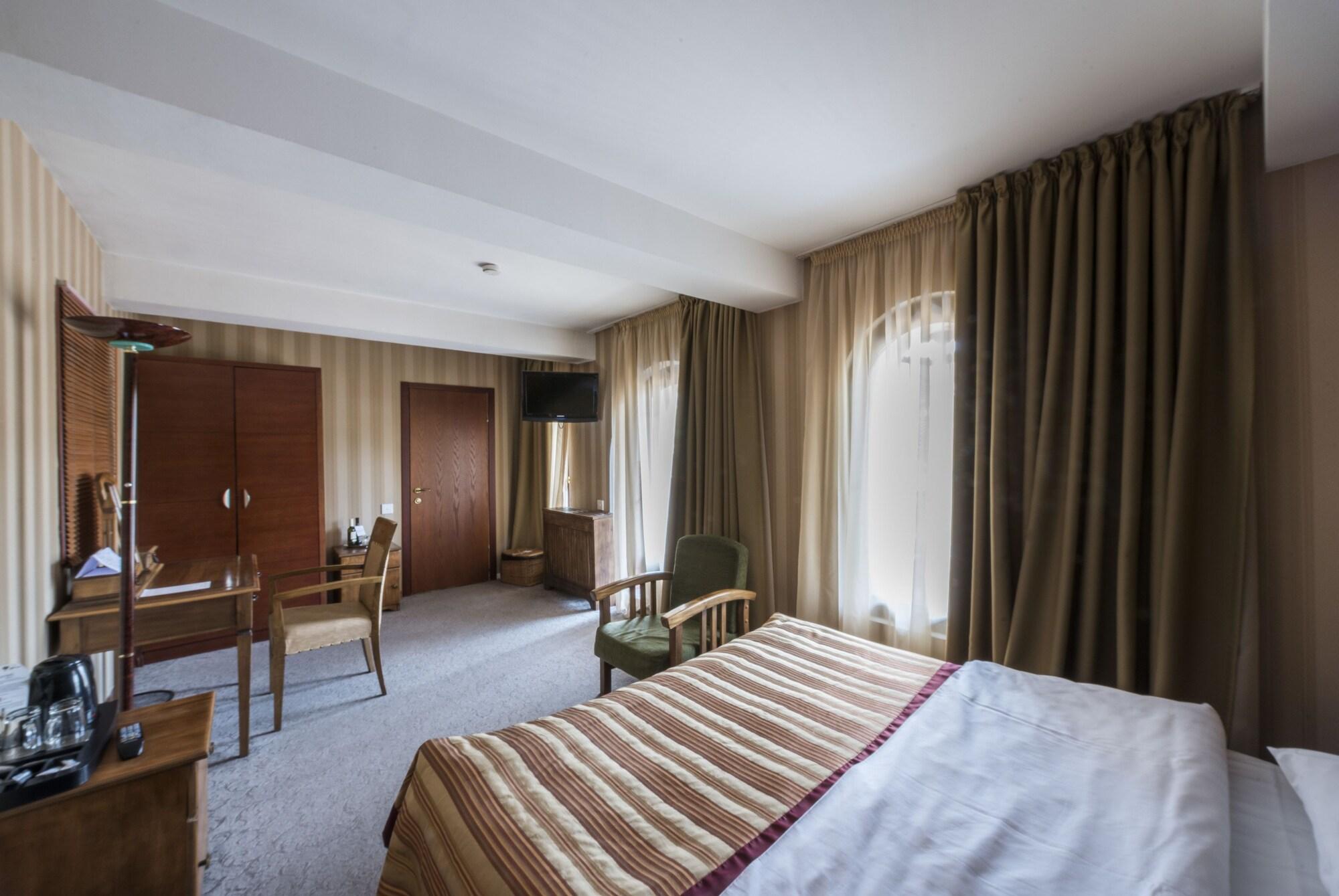 Hotel Kopala Tbilisi Exterior foto