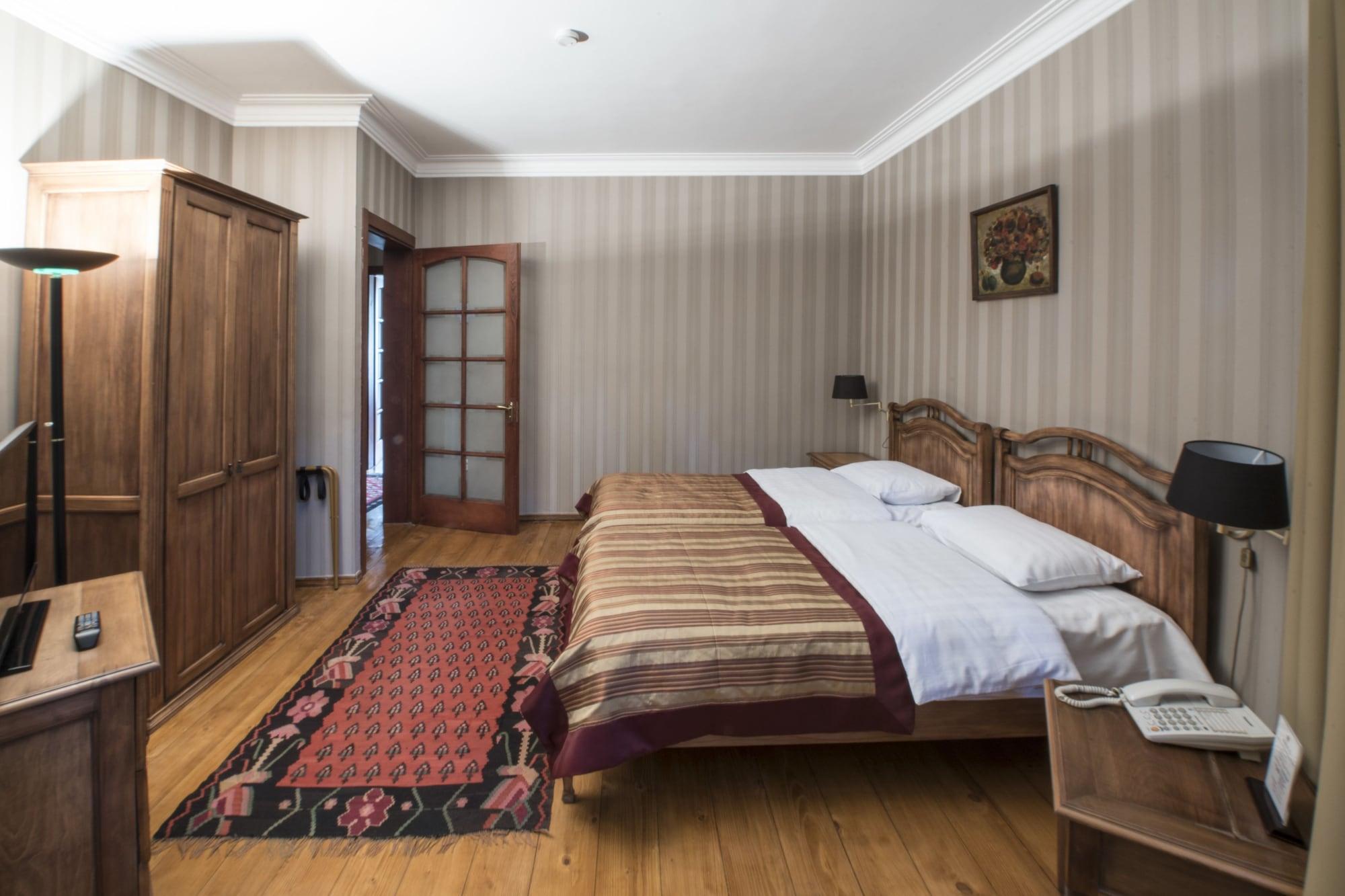 Hotel Kopala Tbilisi Exterior foto