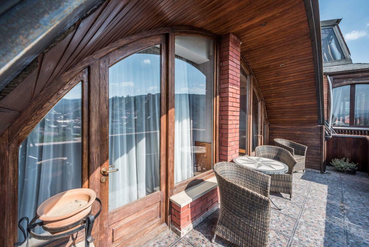 Hotel Kopala Tbilisi Exterior foto